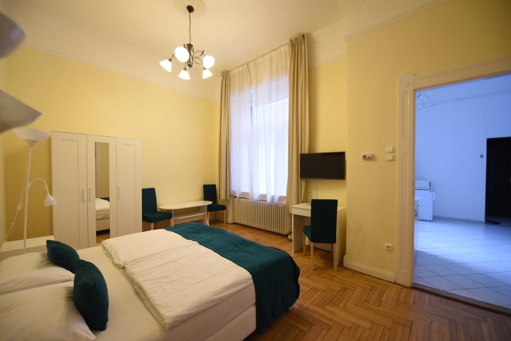 Image #13 - Hotel BAROSS - Budapest